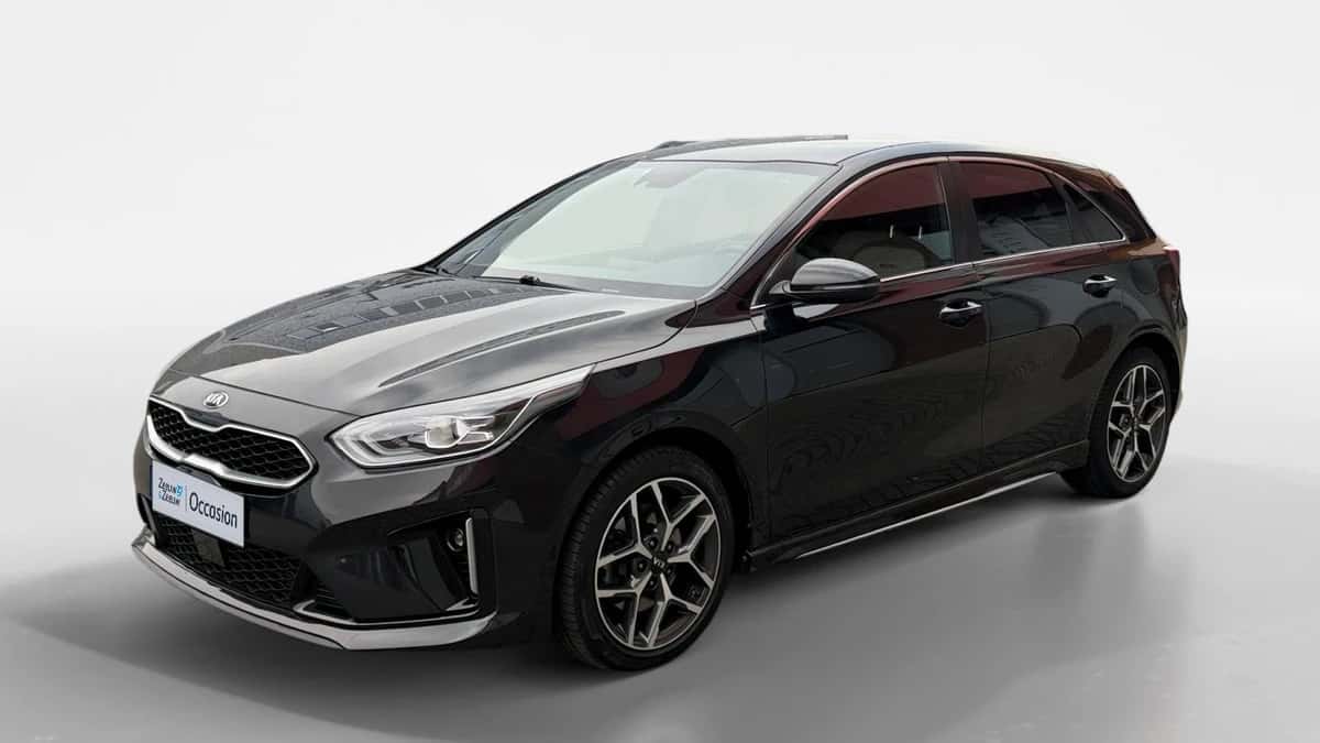 Kia Ceed (2021) — foto 1