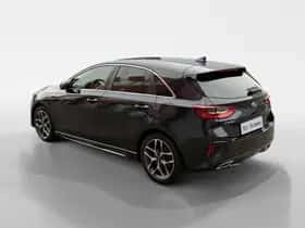 Kia Ceed (2021) thumbnail 2