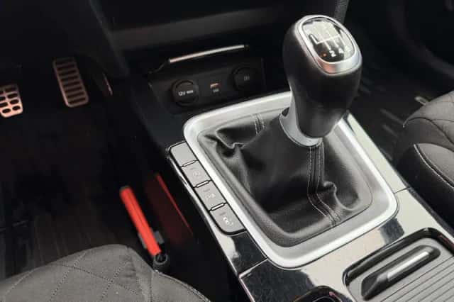 Kia Ceed (2021) thumbnail 23