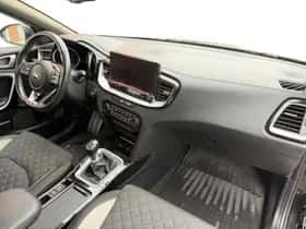 Kia Ceed (2021) thumbnail 26