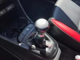 Kia Picanto (2022) thumbnail 17