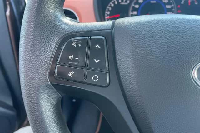 Hyundai i10 (2016) thumbnail 16