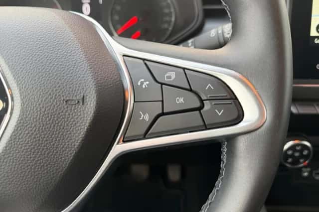 Renault Clio (2023) thumbnail 15