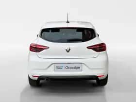 Renault Clio (2023) thumbnail 3
