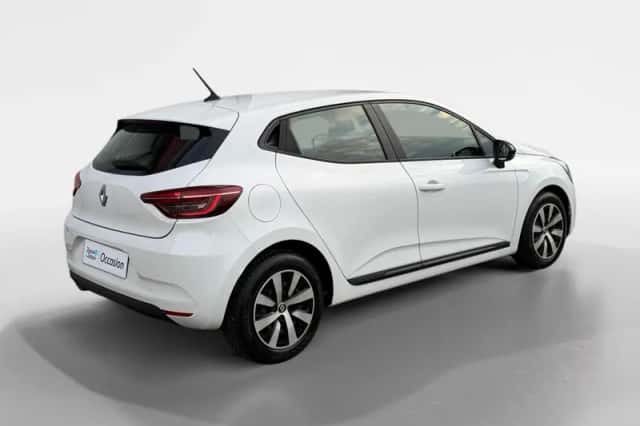 Renault Clio (2023) thumbnail 4