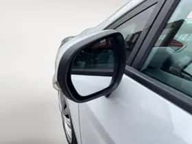 Ford Fiesta (2018) thumbnail 13