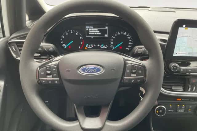 Ford Fiesta (2018) thumbnail 15