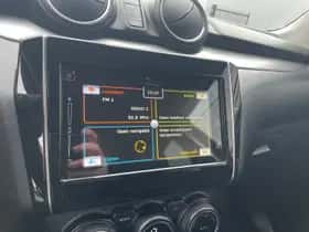 Suzuki Swift (2021) thumbnail 16