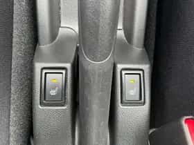 Suzuki Swift (2021) thumbnail 22