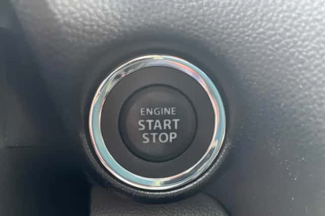 Suzuki Swift (2021) thumbnail 24