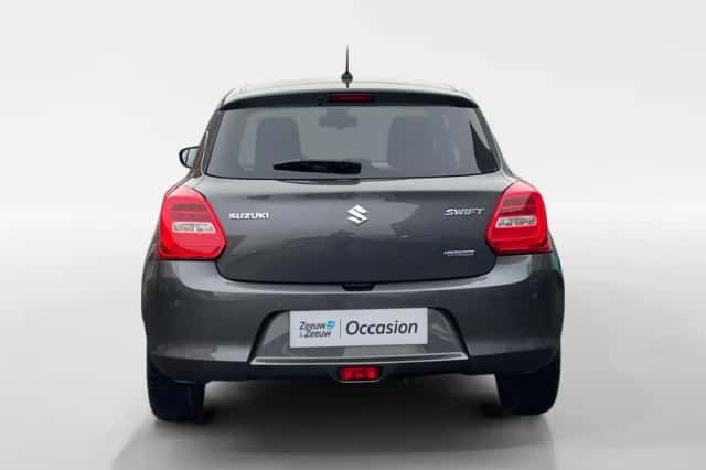 Suzuki Swift (2021) thumbnail 7