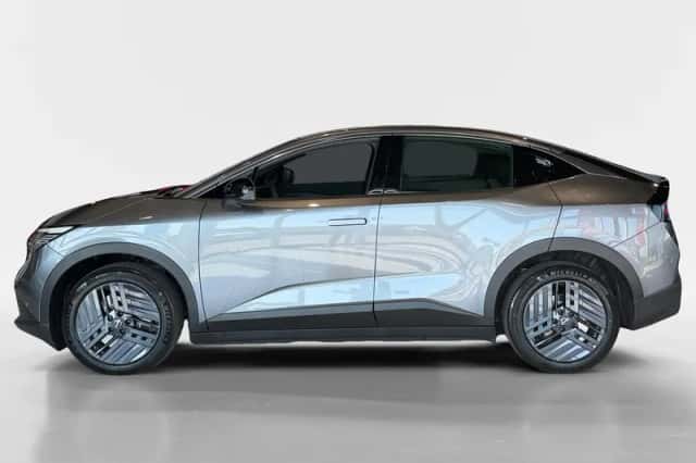 Nissan Leaf (2026) thumbnail 5