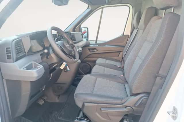 Nissan Interstar (2026) thumbnail 12