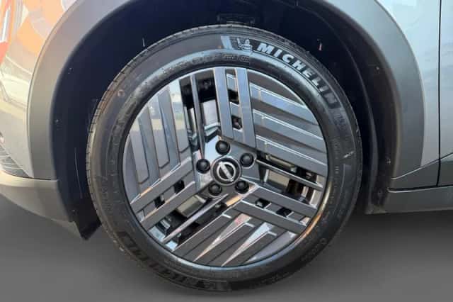 Nissan Leaf (2026) thumbnail 4