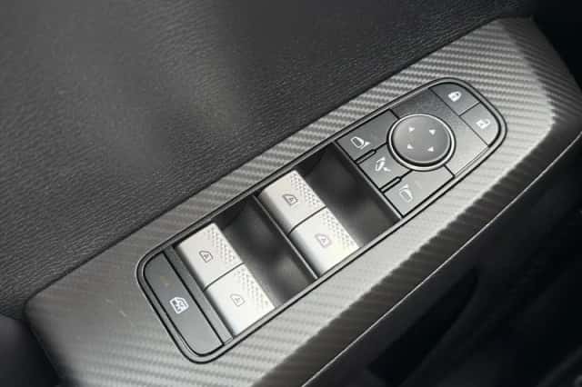 Mitsubishi Outlander (2025) thumbnail 20