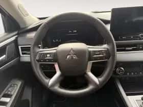Mitsubishi Outlander (2025) thumbnail 22