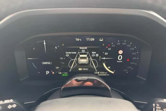 Mitsubishi Outlander (2025) thumbnail 25