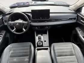 Mitsubishi Outlander (2025) thumbnail 26
