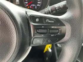 Kia Picanto (2021) thumbnail 14
