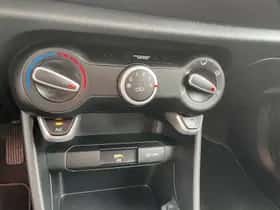 Kia Picanto (2021) thumbnail 16