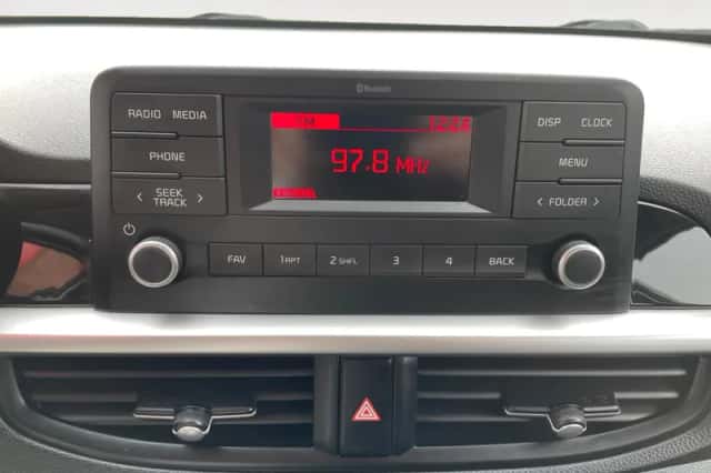 Kia Picanto (2021) thumbnail 17