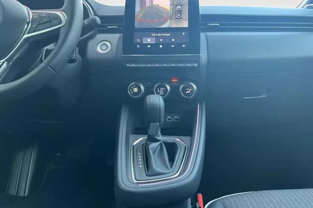 Mitsubishi Colt (2025) thumbnail 18