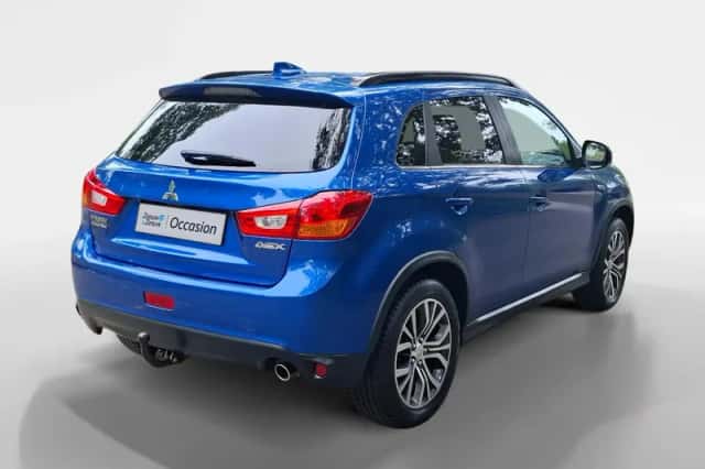 Mitsubishi ASX (2017) thumbnail 2