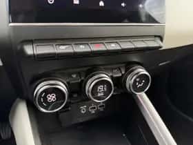 Renault Clio (2023) thumbnail 19