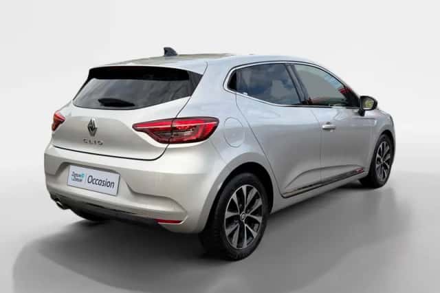 Renault Clio (2023) thumbnail 7