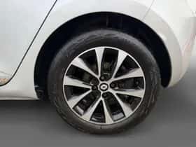 Renault Clio (2023) thumbnail 8