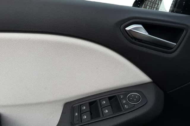 Renault Clio (2023) thumbnail 10