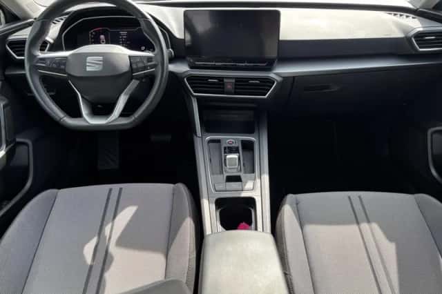SEAT Leon (2023) thumbnail 20