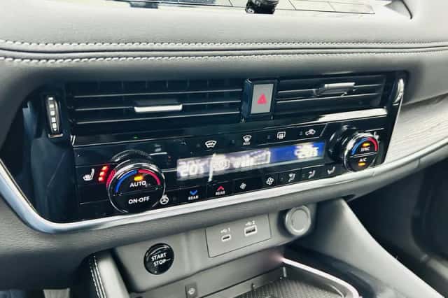 Nissan X-Trail (2026) thumbnail 8