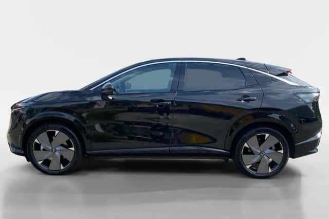 Nissan Ariya (2026) thumbnail 4