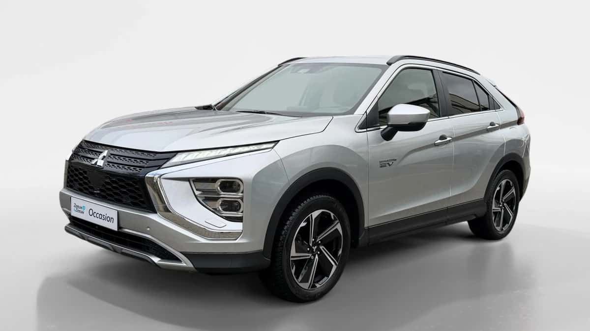 Mitsubishi Eclipse Cross (2022) — foto 1