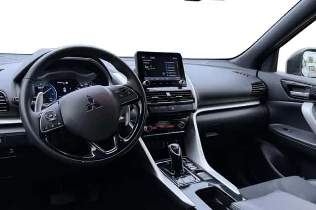 Mitsubishi Eclipse Cross (2022) thumbnail 14