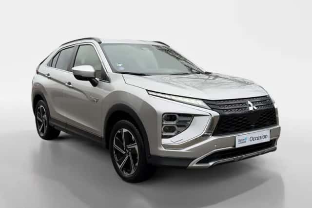 Mitsubishi Eclipse Cross (2022) thumbnail 3