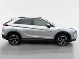 Mitsubishi Eclipse Cross (2022) thumbnail 4