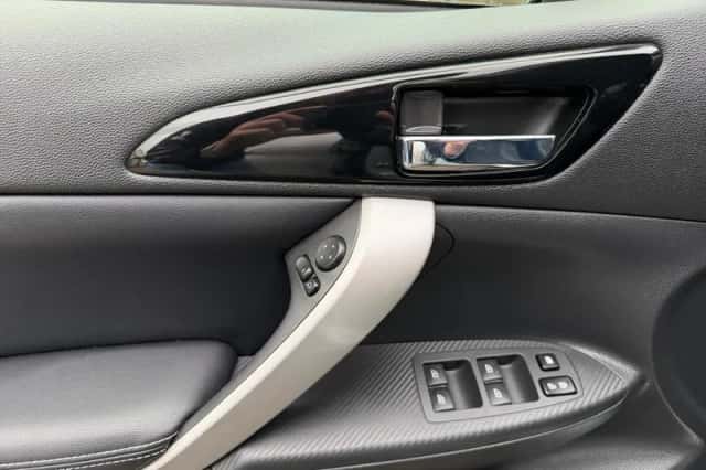 Mitsubishi Eclipse Cross (2022) thumbnail 10