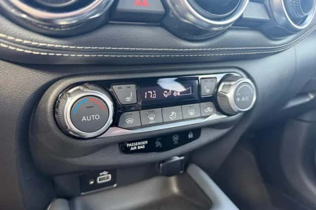Nissan Juke (2020) thumbnail 18