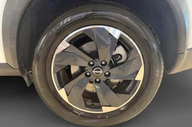 Nissan X-Trail (2025) thumbnail 8