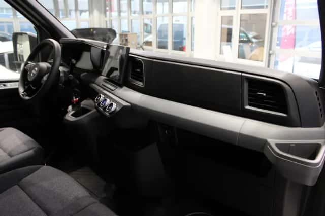 Nissan Interstar (2026) thumbnail 16