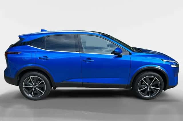 Nissan Qashqai (2023) thumbnail 4