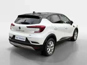 Renault Captur (2021) thumbnail 2
