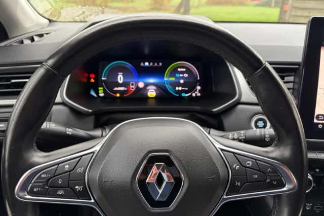 Renault Captur (2021) thumbnail 12