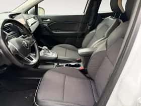 Renault Captur (2021) thumbnail 23