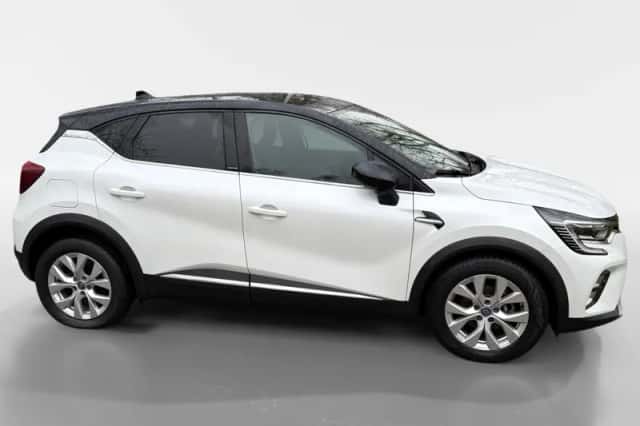 Renault Captur (2021) thumbnail 5