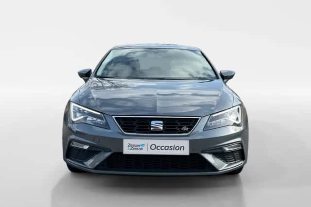 SEAT Leon (2018) thumbnail 2