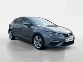 SEAT Leon (2018) thumbnail 3