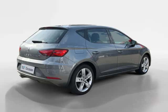 SEAT Leon (2018) thumbnail 5